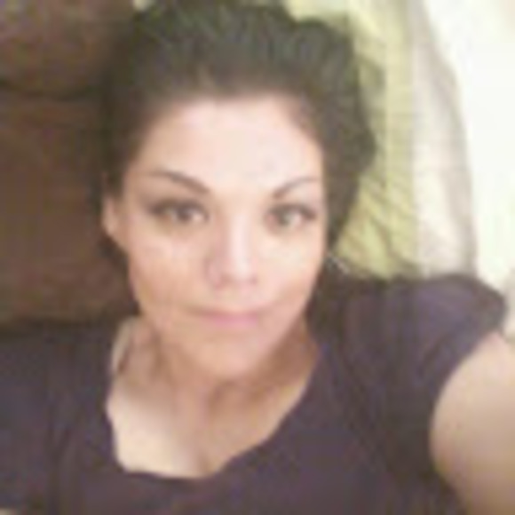 Meet your Posher, Rosalinda - Picture 1 of 1